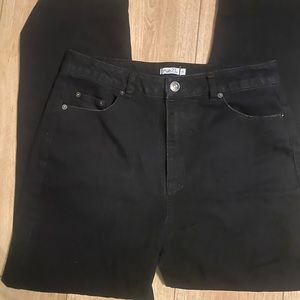 Straight leg jeans🖤